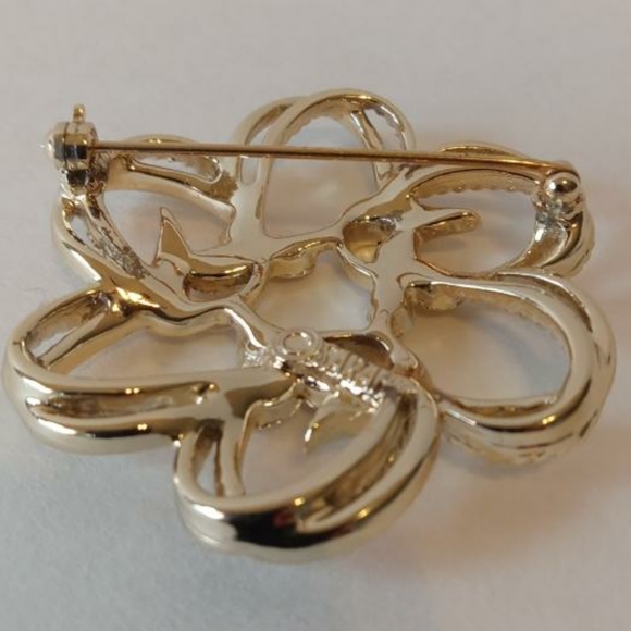 Retro pin, brooch.  Gold tone swirl. Vintage about 1974-75. - Picture 2 of 8